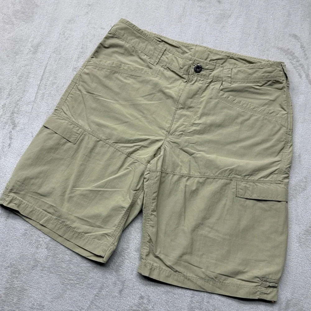 The North Face Cargo Shorts Mens 32 Khaki Green Hiking Outdoor Utility Camping